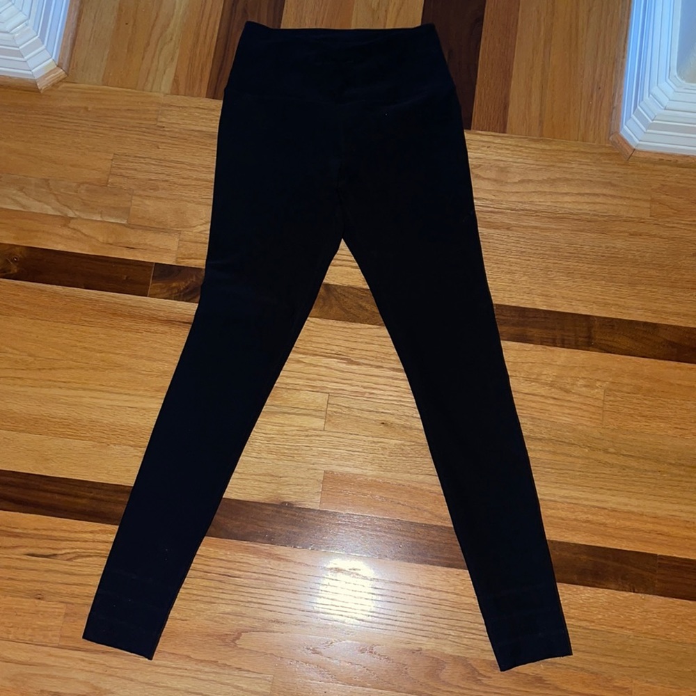 Brand new leggings long size small!